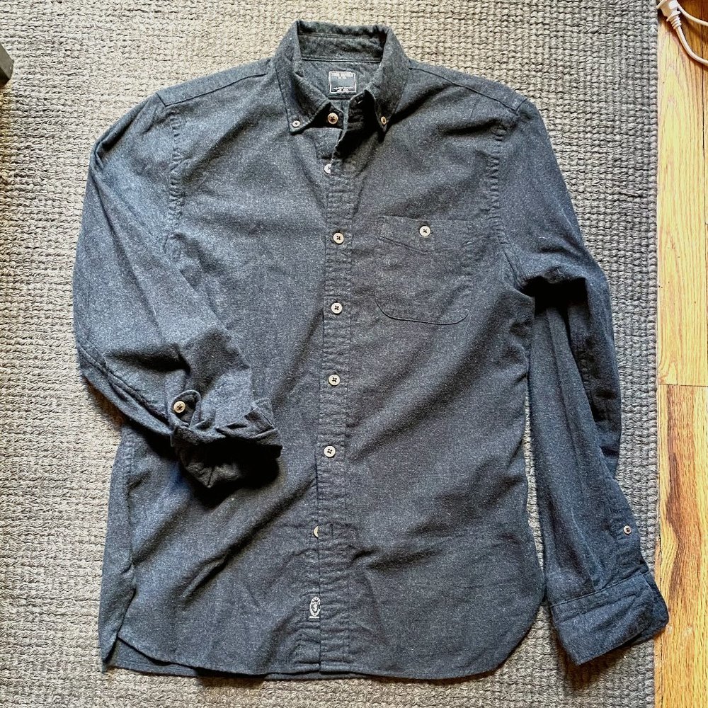 Todd Snyder M Dark Grey Flannel Button Down Shirt